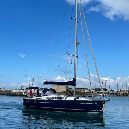 Appartement Cap Près Port Commerces *